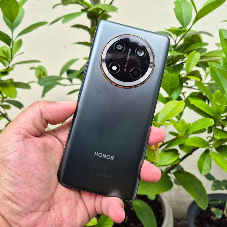 گوشی موبایل آنر مدل HONOR x9c دو سیم کارت ظرفیت 256 گیگابایت و رم 12 گیگابایت