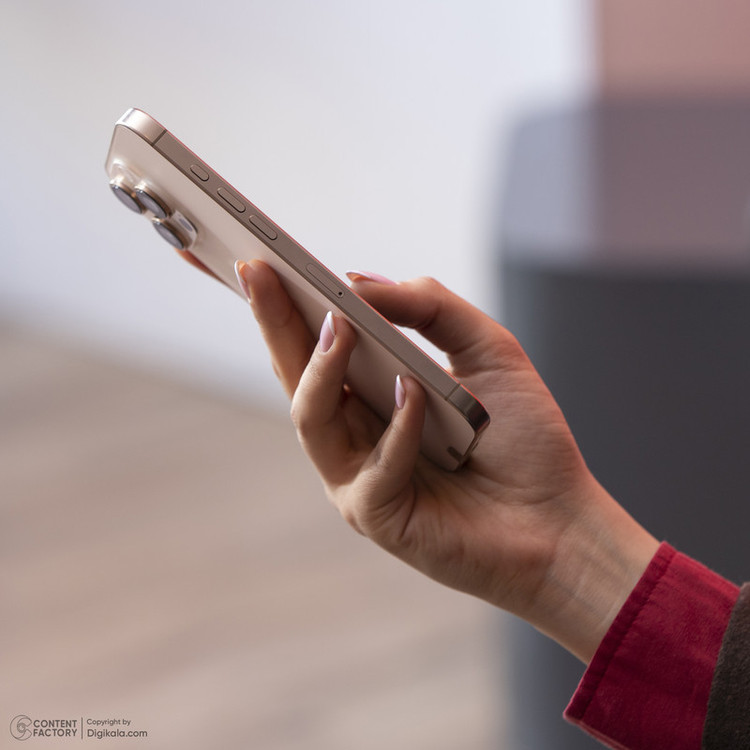 گوشی موبایل اپل مدل iPhone 16 Pro Max ZAA دو سیم کارت ظرفیت 256 گیگابایت و رم 8 گیگابایت - کارکرده -سلامت باتری 89%