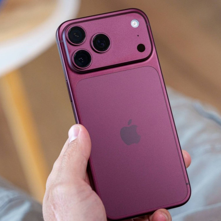 گوشی موبایل اپل مدل iPhone 18 Pro Max CH دو سیم کارت ظرفیت 256 گیگابایت و رم 12 گیگابایت - نات اکیتو